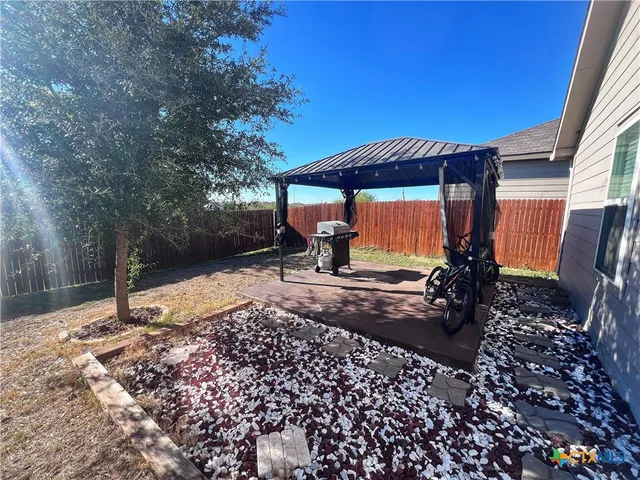 $1,500 | 2049 Meadow Pipit, New Braunfels, TX 78130