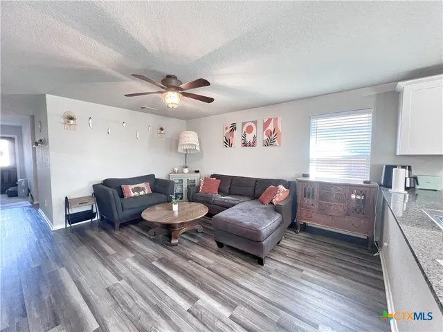 $1,500 | 2049 Meadow Pipit, New Braunfels, TX 78130