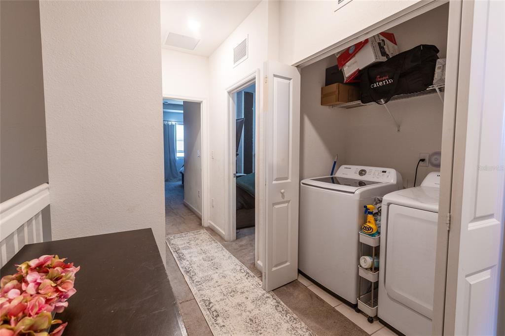 25190 Southwest 107th Avenue Homestead, FL 33032 - Photo 25 of 57 a utility room with dryer and washer