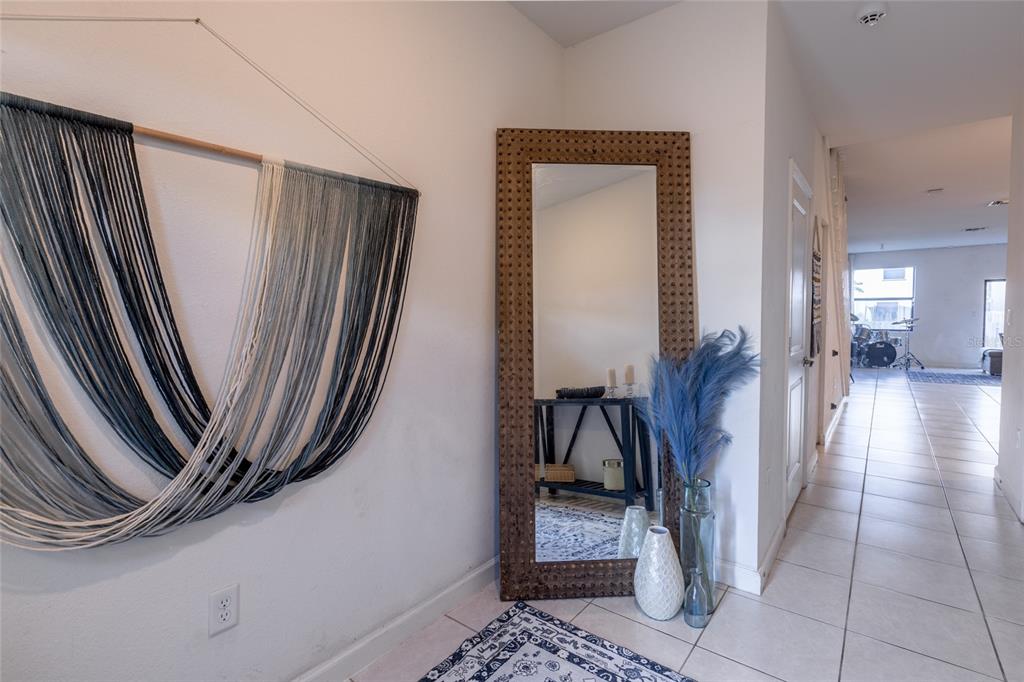 25190 Southwest 107th Avenue Homestead, FL 33032 - Photo 5 of 57