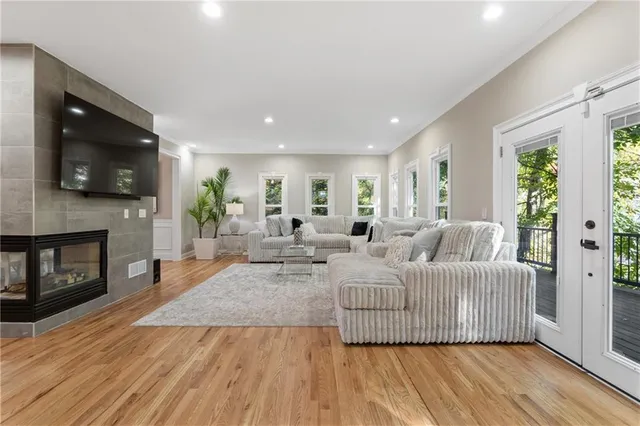 $1,075,000 | 820 Glen Royal Drive, Roswell, GA 30076