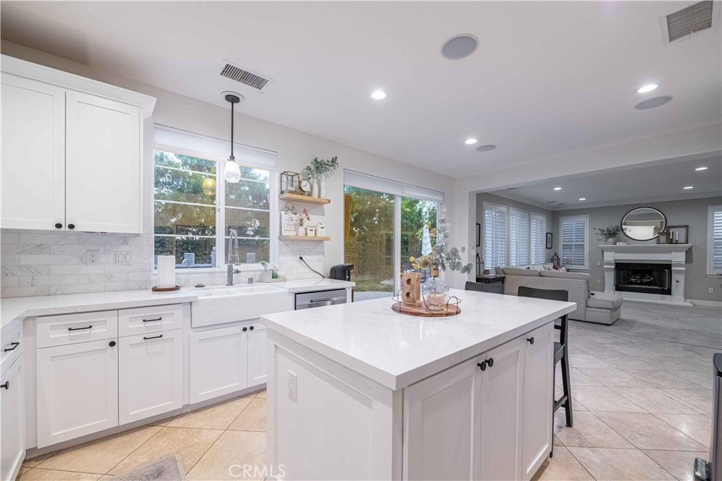 3134 Griffon Court Simi Valley, CA 93065 - Photo 16 of 75