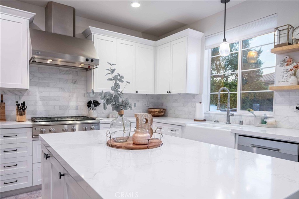 3134 Griffon Court Simi Valley, CA 93065 - Photo 17 of 75