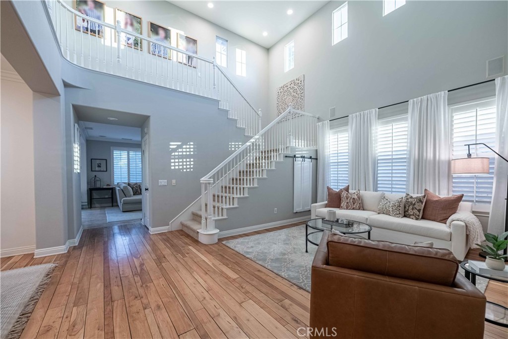 3134 Griffon Court Simi Valley, CA 93065 - Photo 5 of 75