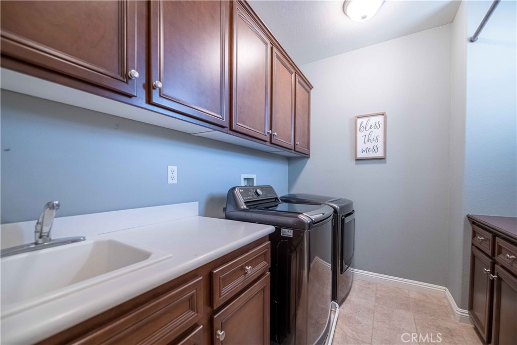 3134 Griffon Court Simi Valley, CA 93065 - Photo 55 of 75