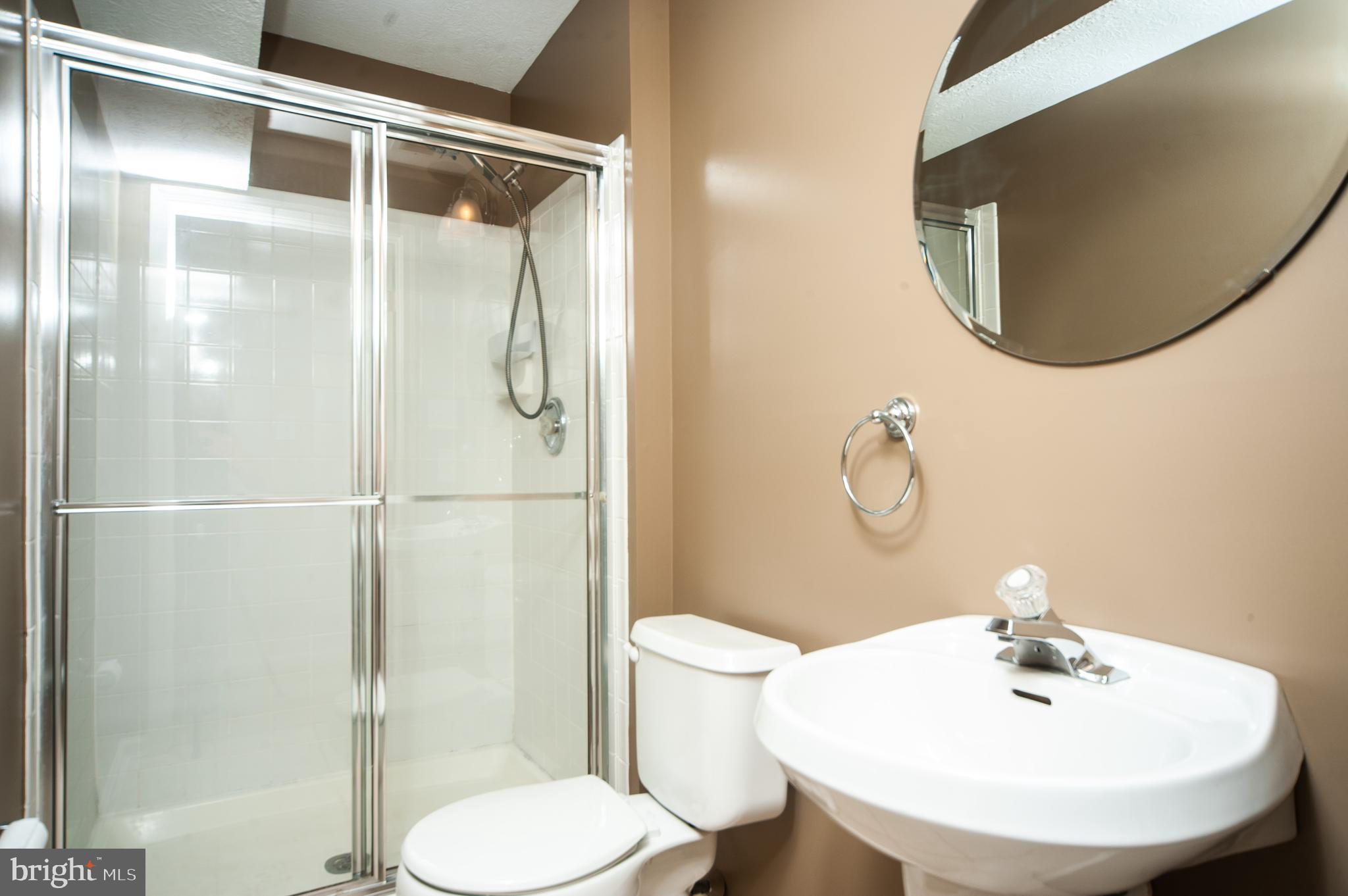 8727 Thornbrook Drive Odenton, MD 21113 - Photo 23 of 36