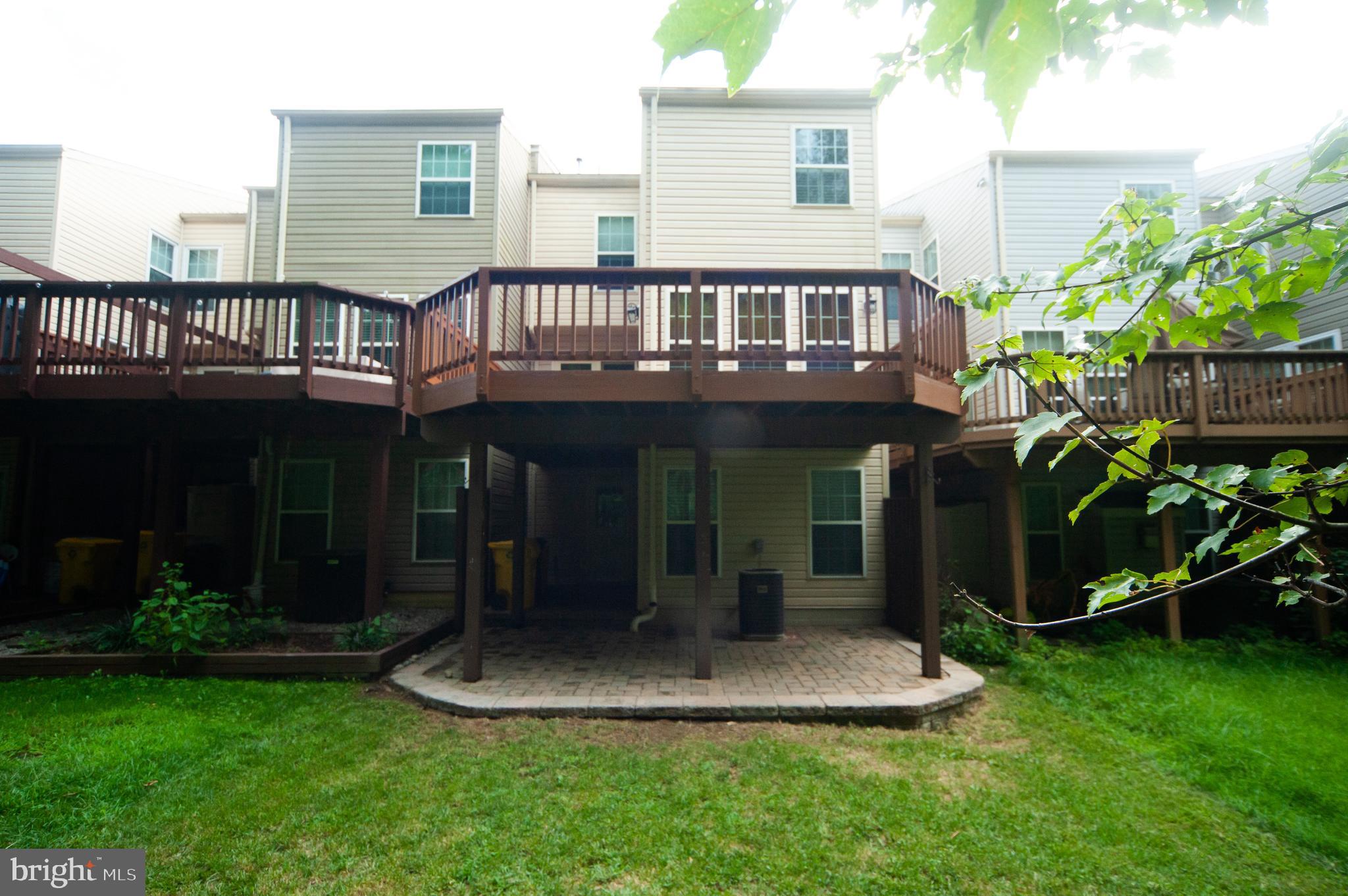 8727 Thornbrook Drive Odenton, MD 21113 - Photo 4 of 36
