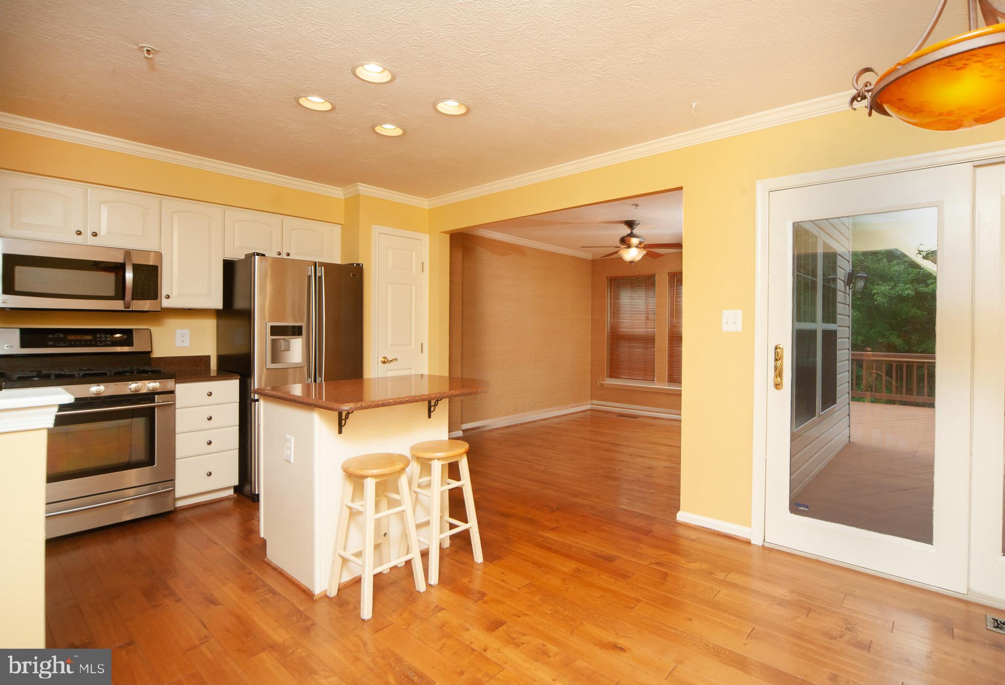 8727 Thornbrook Drive Odenton, MD 21113 - Photo 9 of 36