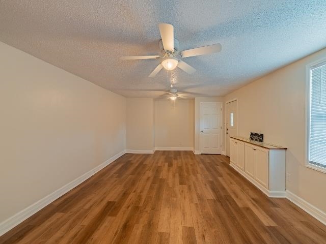 404 Stamey Valley Road Travelers Rest, SC 29690 - Photo 4 of 36