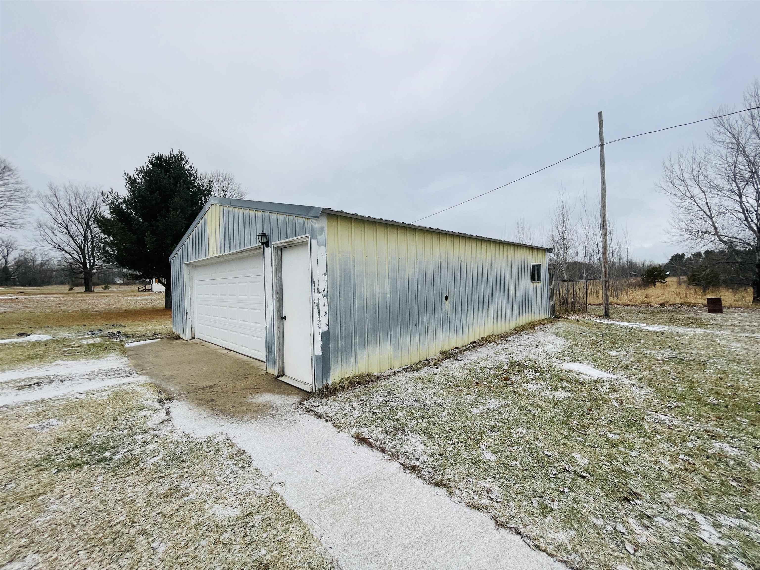 2141 East 14 Road Manton, MI 49663 - Photo 14 of 39