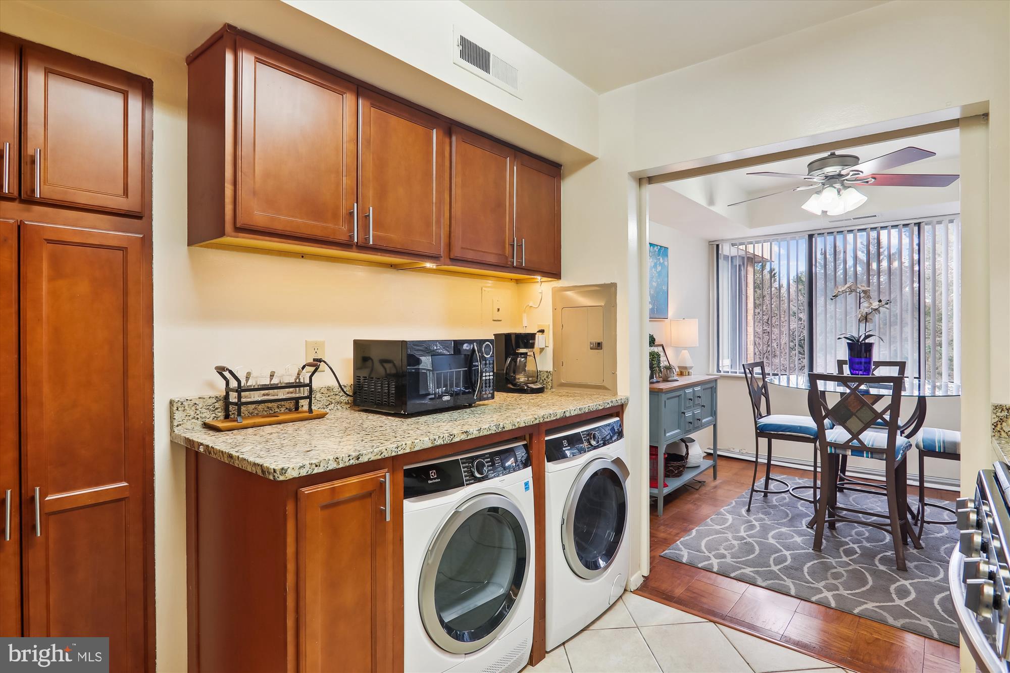 2105 Walsh View Terrace, Unit 15303 Silver Spring, MD 20902 - Photo 5 of 41 Front Loading Washer & Dryer in your Home!