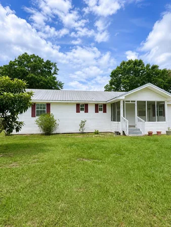 $245,000 | 205 Riverview Drive, Wewahitchka, FL 32465