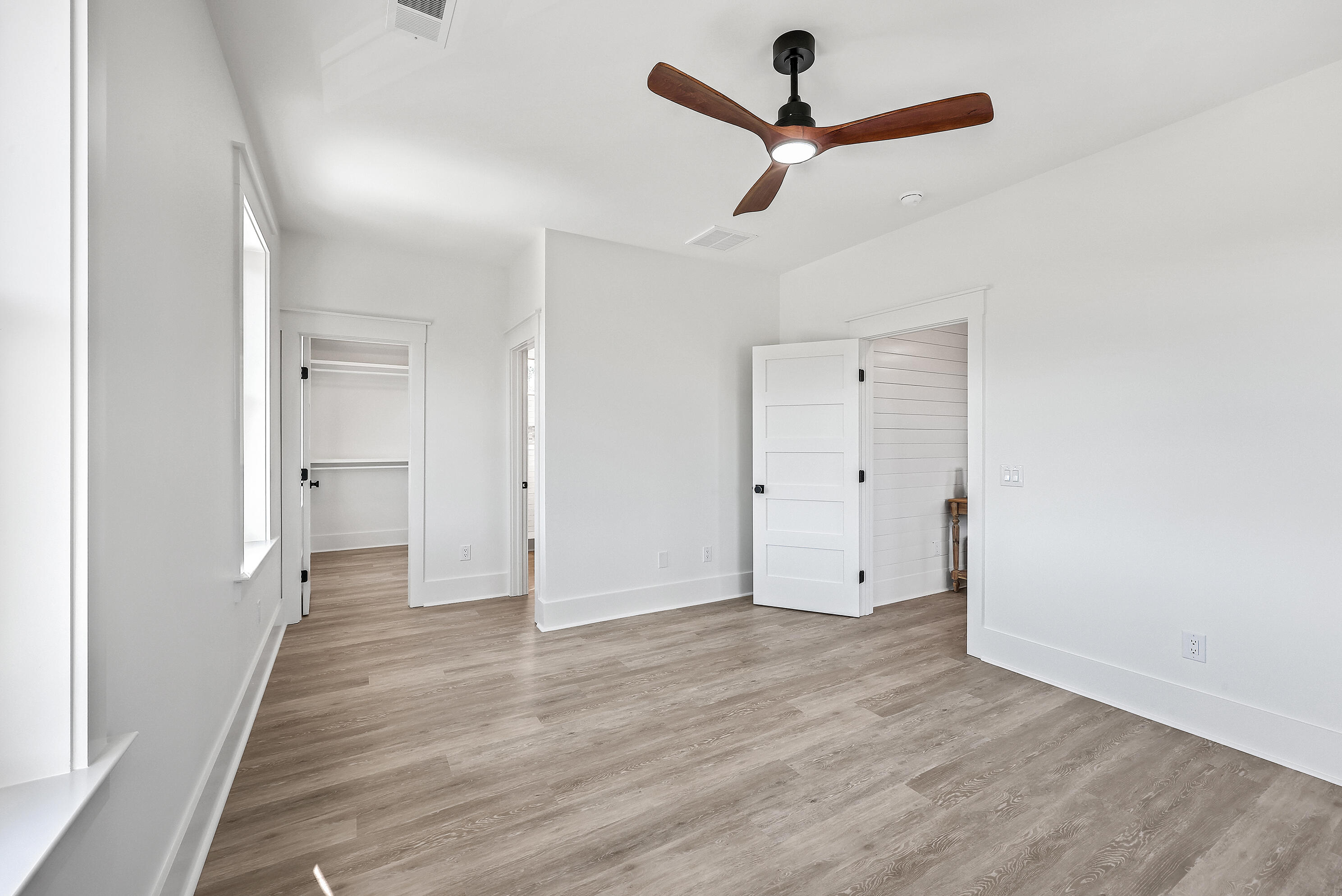 219 Wappoo Road Charleston, SC 29407 - Photo 28 of 52 ZYN_0577_78_79_80_81_82_83
