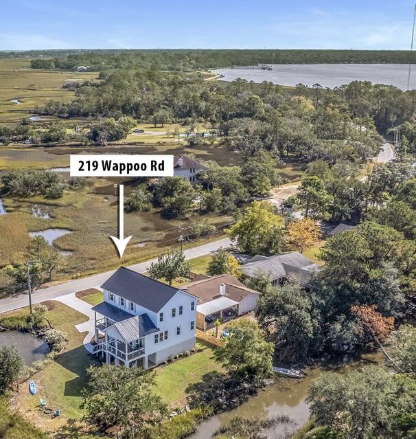 219 Wappoo Road Charleston, SC 29407 - Photo 3 of 52 IMG_4208