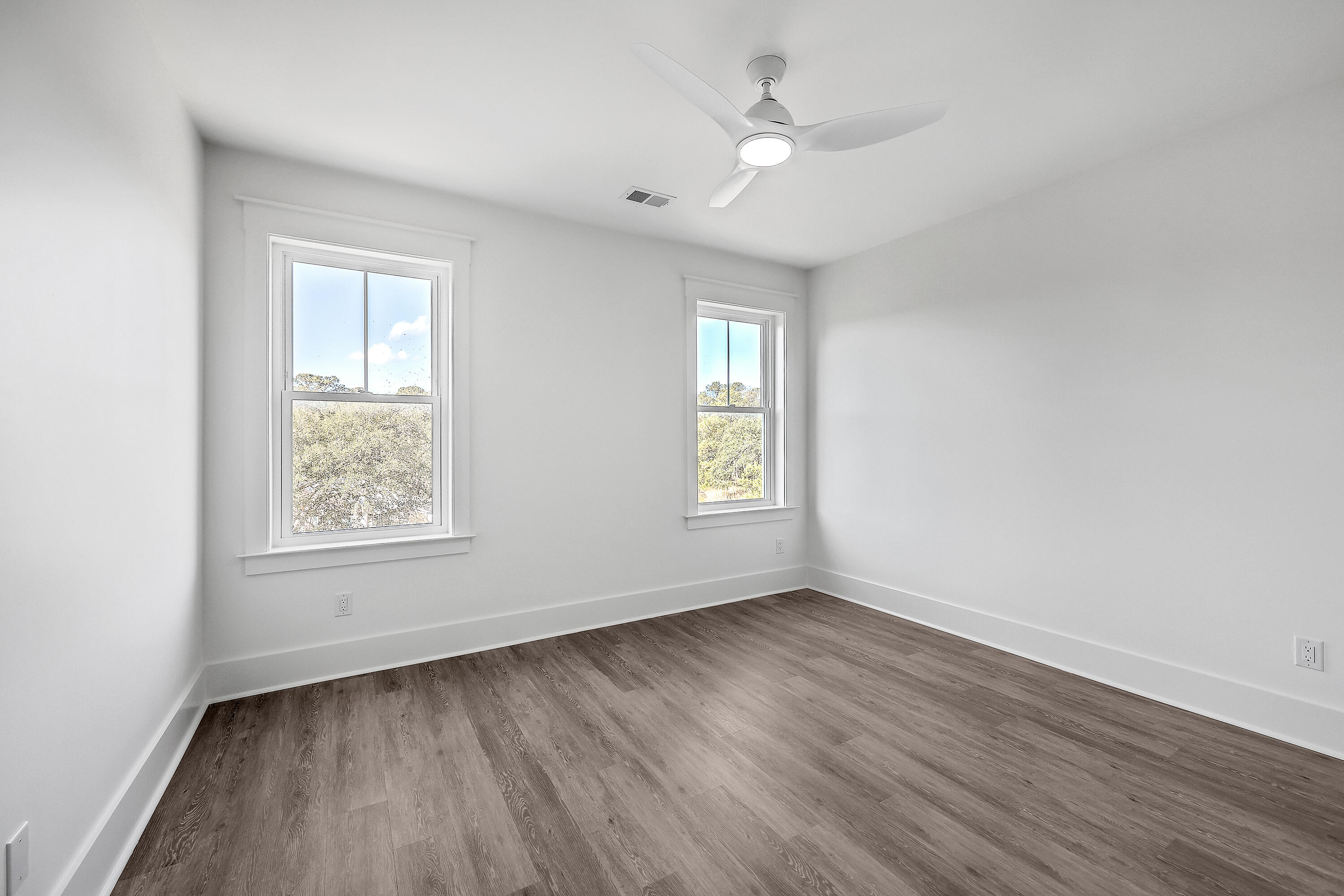 219 Wappoo Road Charleston, SC 29407 - Photo 33 of 52 ZYN_0591_2_3_4_5_6_7
