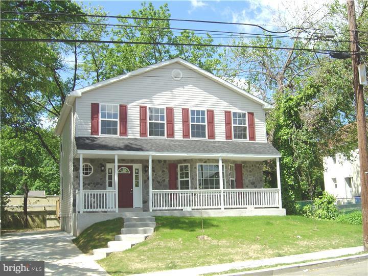 804 Greenhill Road Sharon Hill, PA 19079 - Photo 1 of 12 Exterior Front