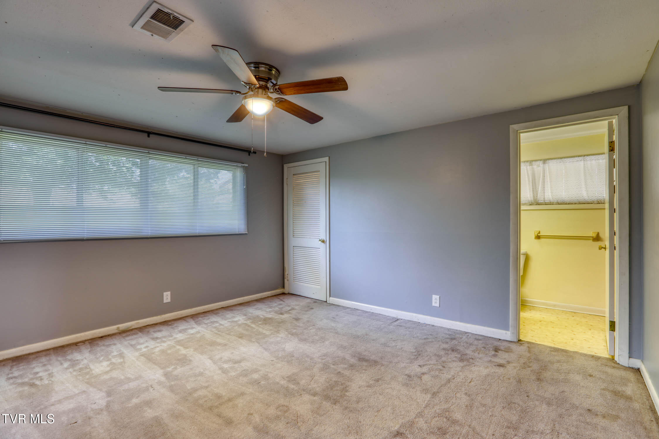2136 Heatherly Road Kingsport, TN 37660 - Photo 28 of 51 2136 Heatherly. Kpt MLSb (41 of 52)
