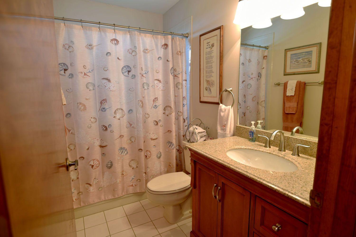 13028 165th Road North Jupiter, FL 33478 - Photo 17 of 36 165Bath2