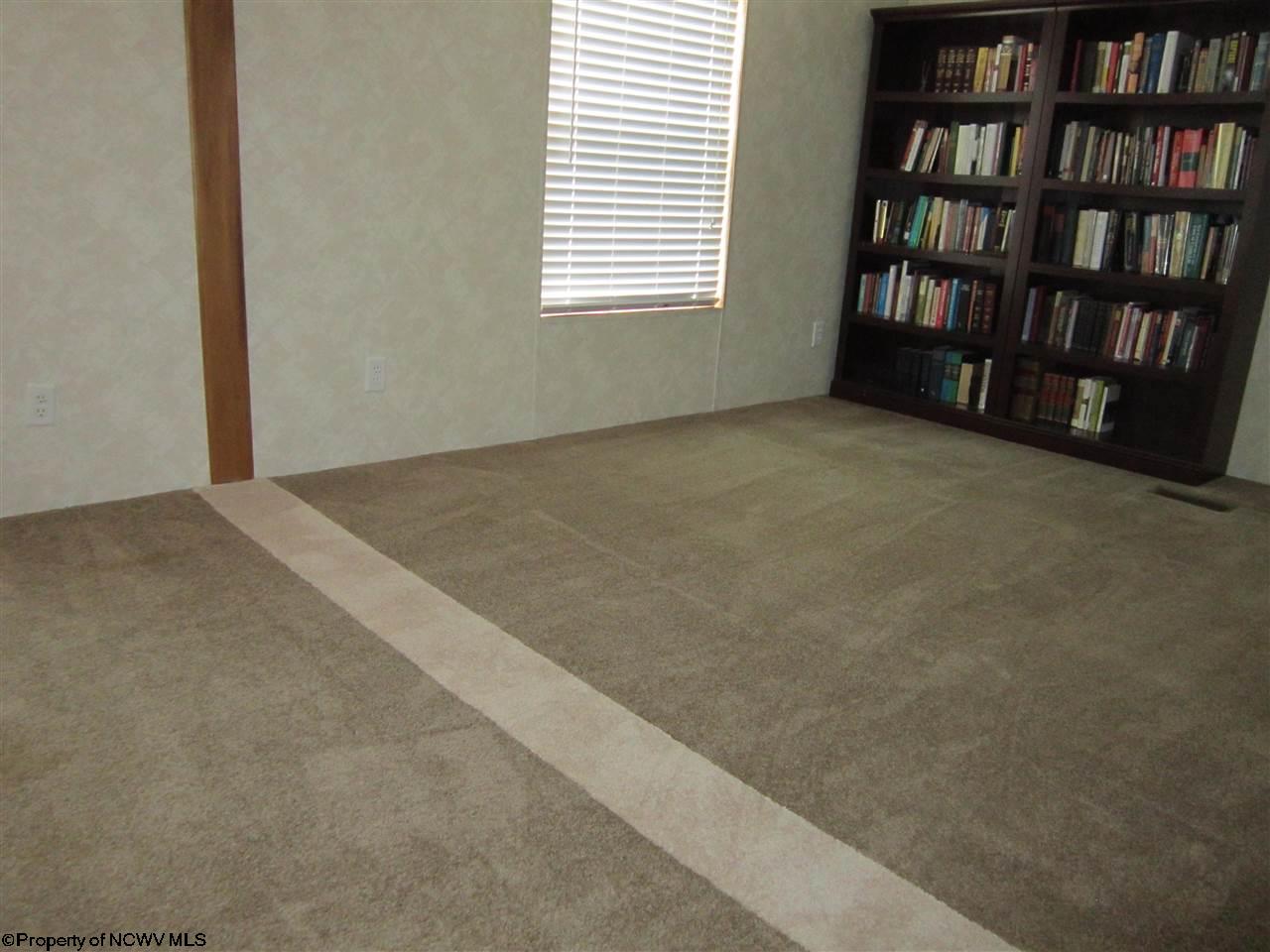 284 Murphys Run Road Clarksburg, WV 26301 - Photo 9 of 14 Gallery Image 9