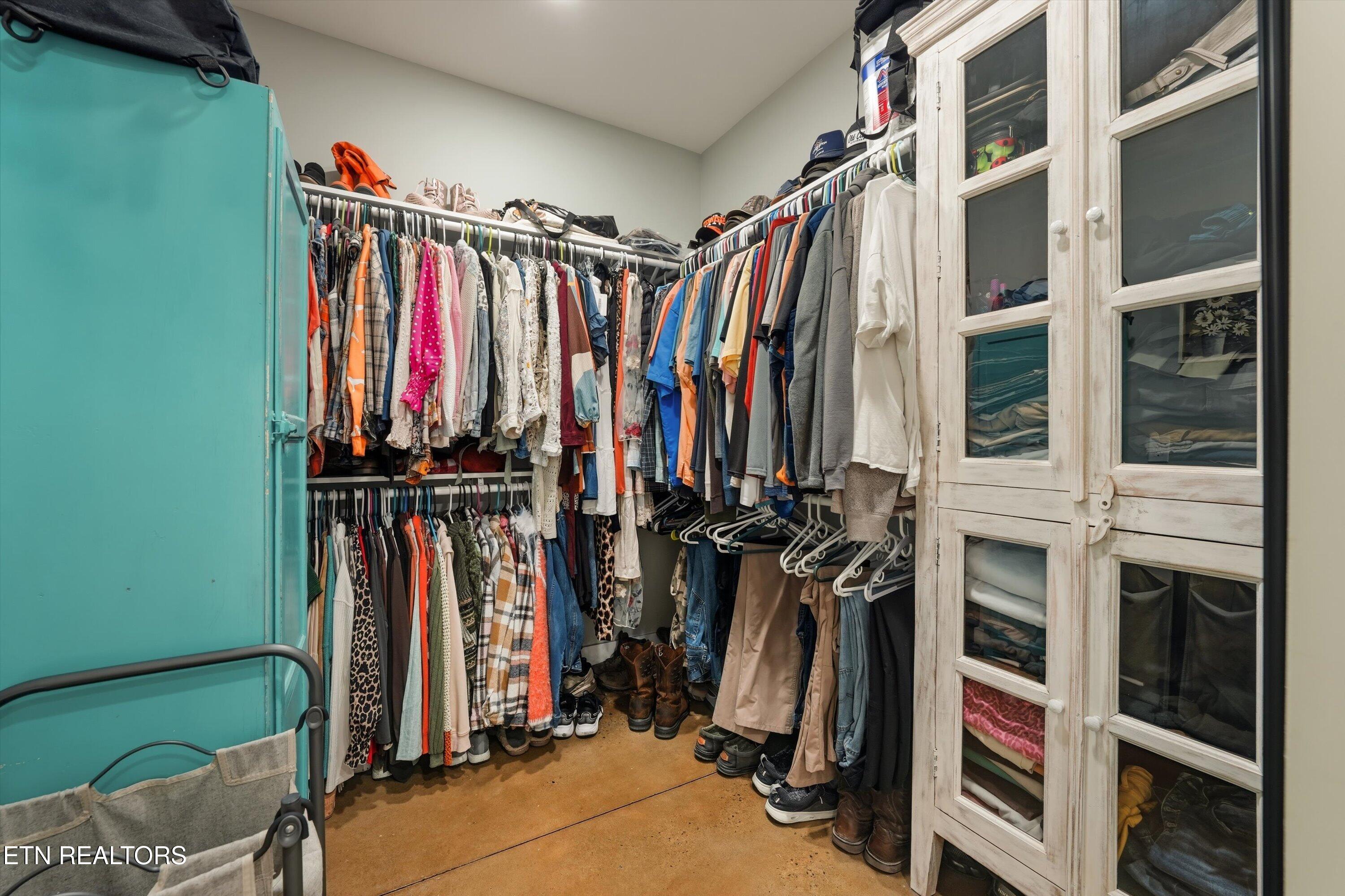 211 Brown Road Blaine, TN 37709 - Photo 27 of 48 WALK-IN CLOSET