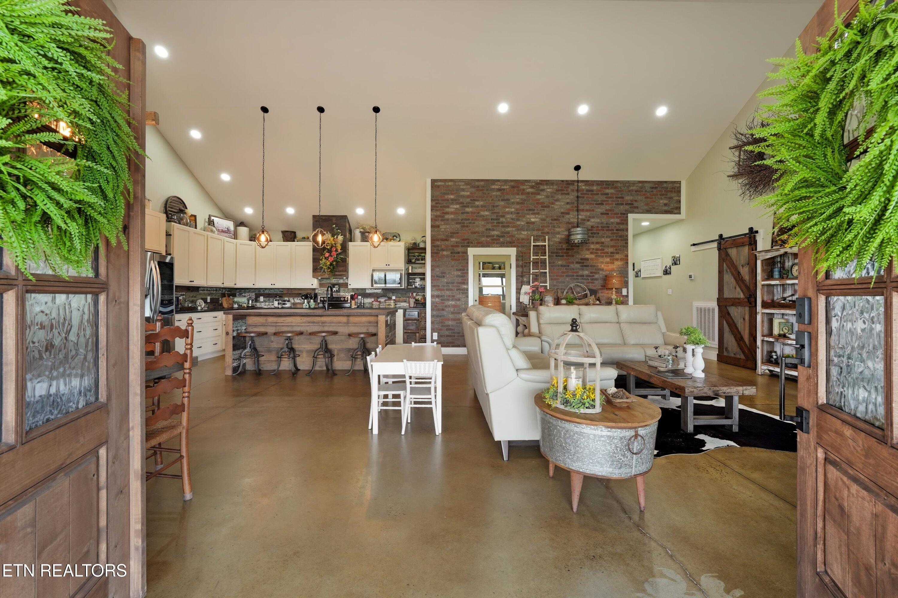 211 Brown Road Blaine, TN 37709 - Photo 9 of 48 WELCOME HOME!