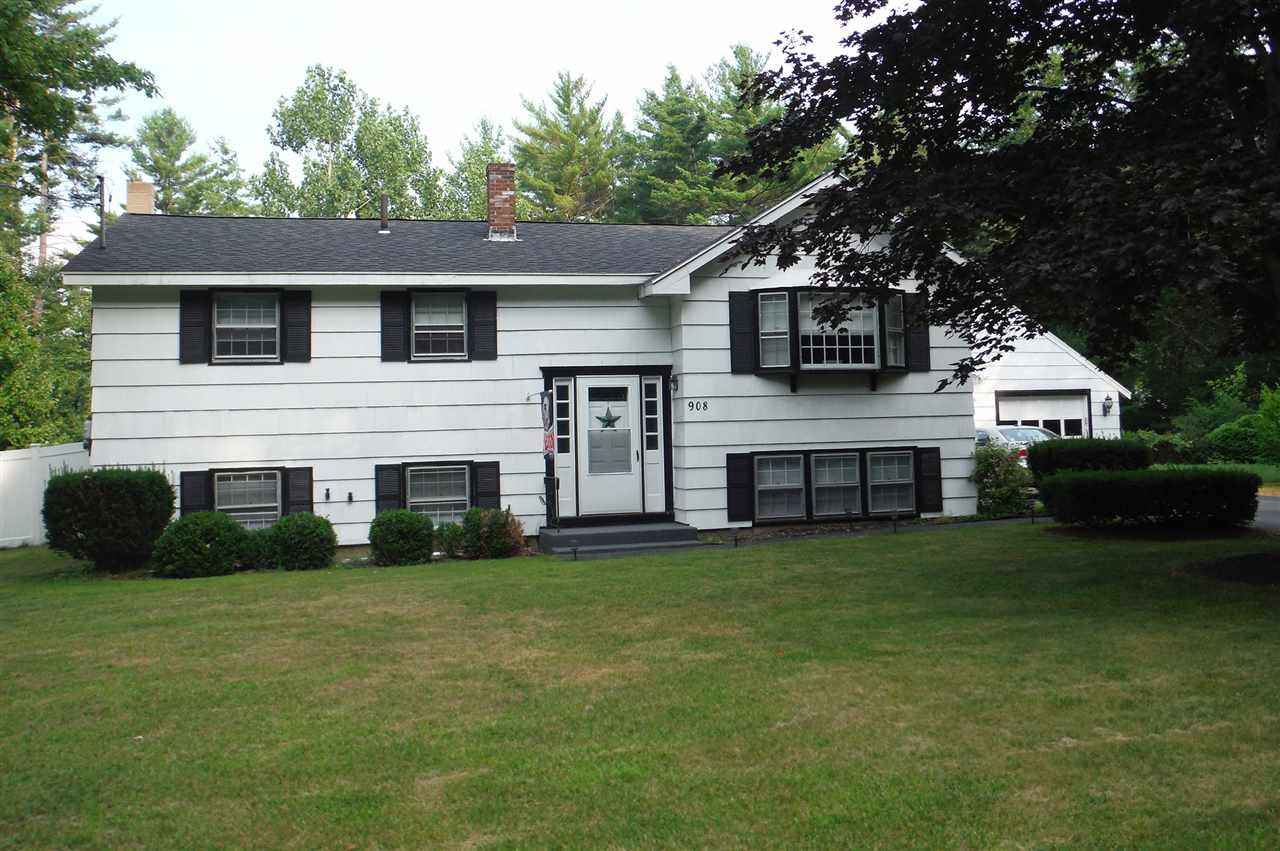 908 Mammoth Road Pelham, NH 03076 - Photo 2 of 20