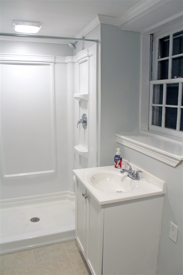 908 Mammoth Road Pelham, NH 03076 - Photo 20 of 20