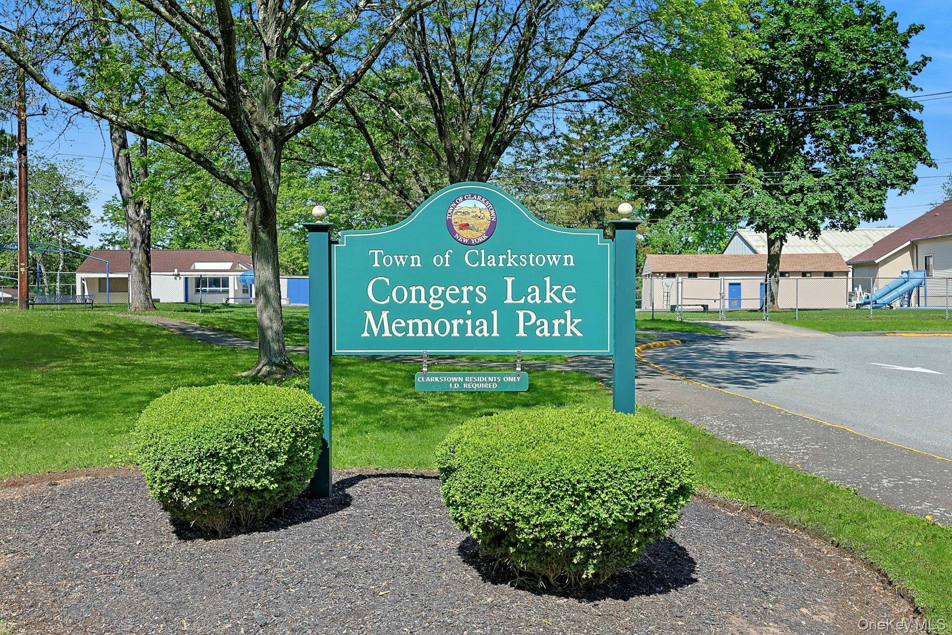 962 Rte 9W, Unit 106 Congers, NY 10920 - Photo 25 of 48 a sign board with a big yard