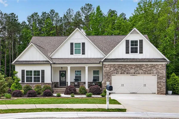 $710,000 | 163 Hewett Road, Pendergrass, GA 30567
