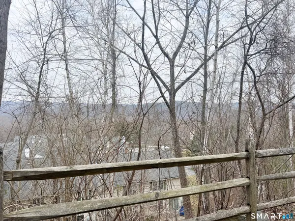 $215,500 | 91 Rockledge Loop, Unit 91, Torrington, CT 06790