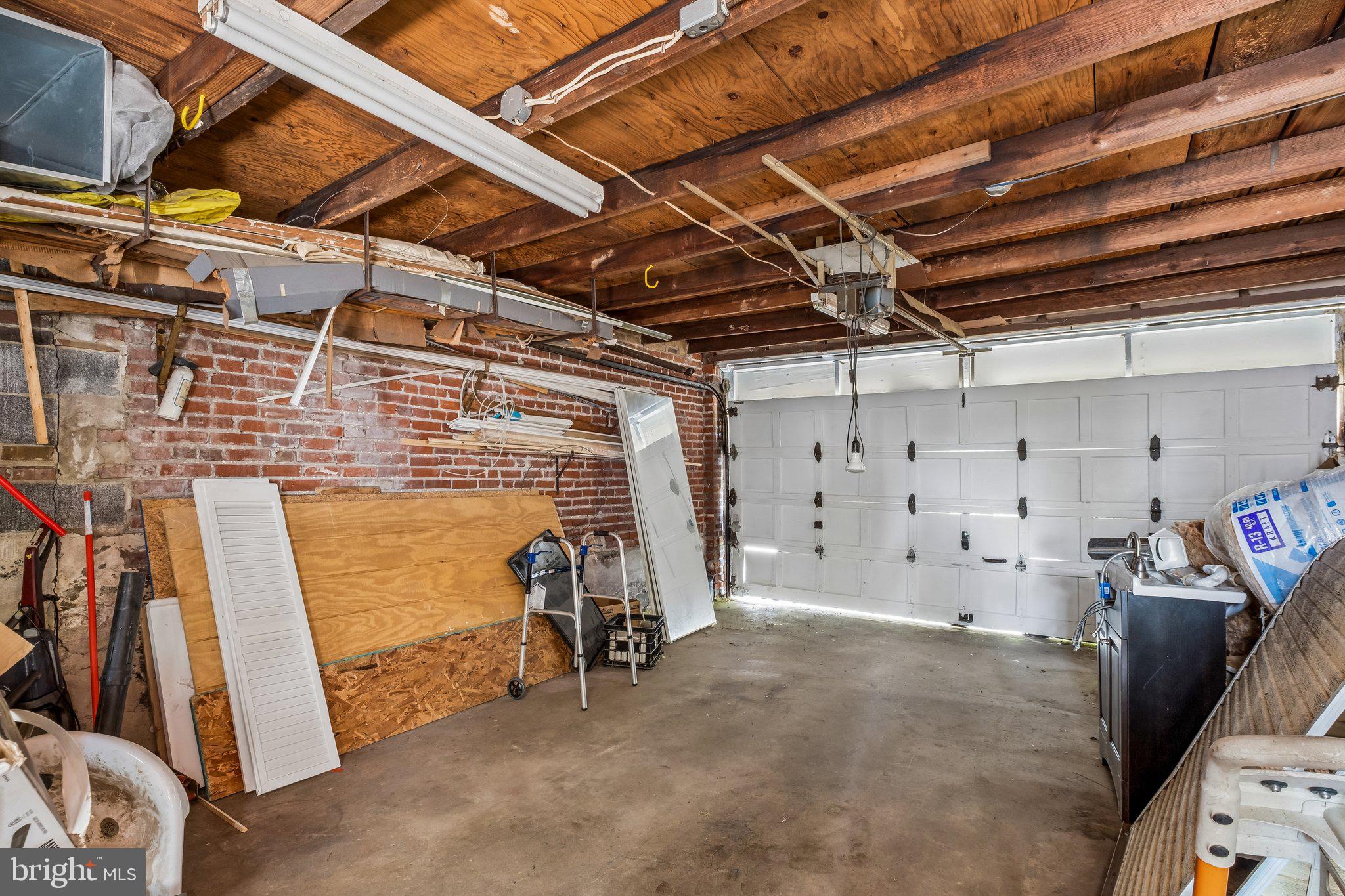 627 Walnut Street Darby, PA 19023 - Photo 33 of 42