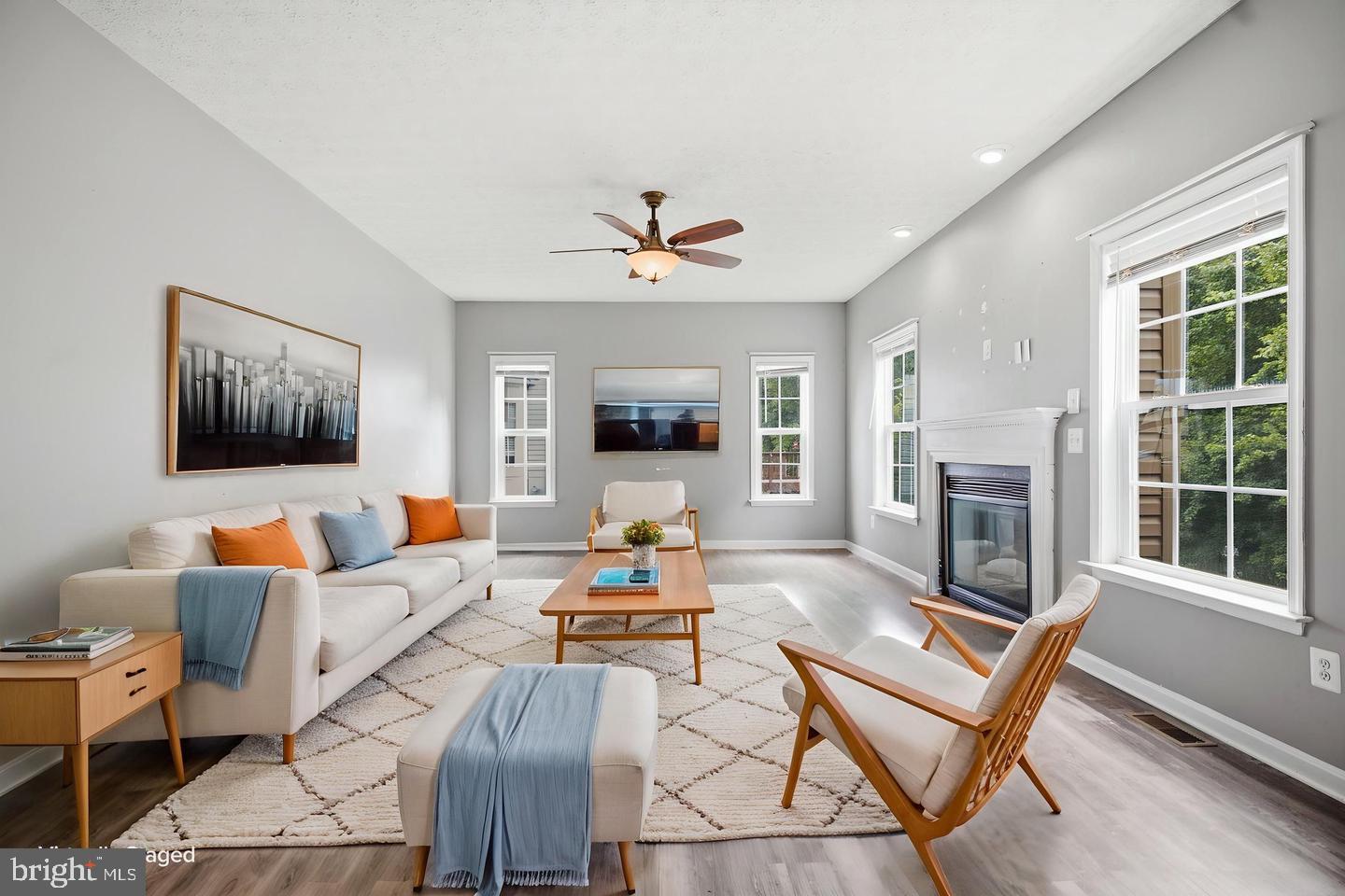 35338 Pheasant Ridge Road Locust Grove, VA 22508 - Photo 17 of 39 Bright and airy modern living space.