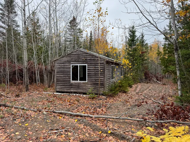 $199,000 | 1 U.S. Route 1, Pembroke, ME 04666