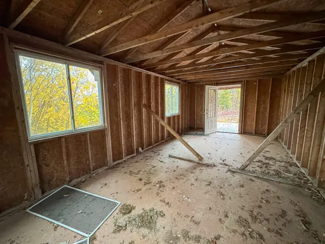 $199,000 | 1 U.S. Route 1, Pembroke, ME 04666