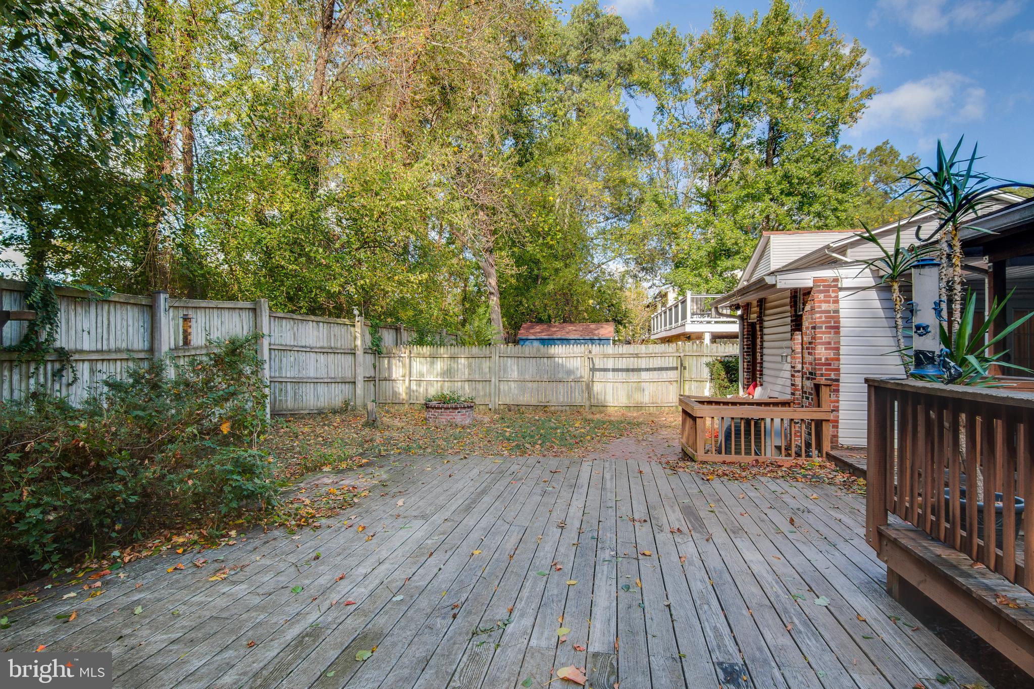 1624 Bay Ridge Road Edgewater, MD 21037 - Photo 34 of 34 Private backyard and firepit!