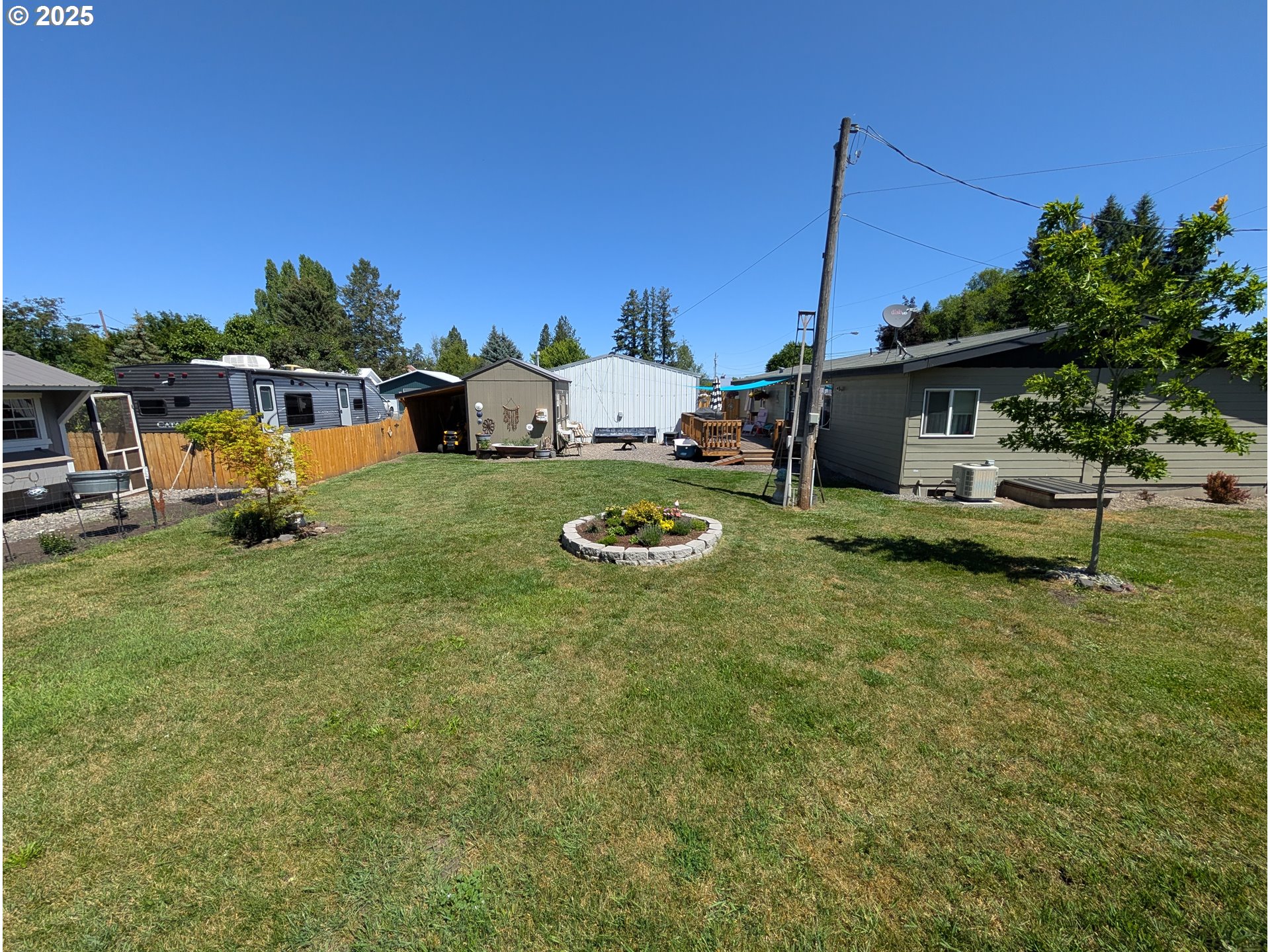 502 Columbus Street Elgin, OR 97827 - Photo 24 of 27 Backyard