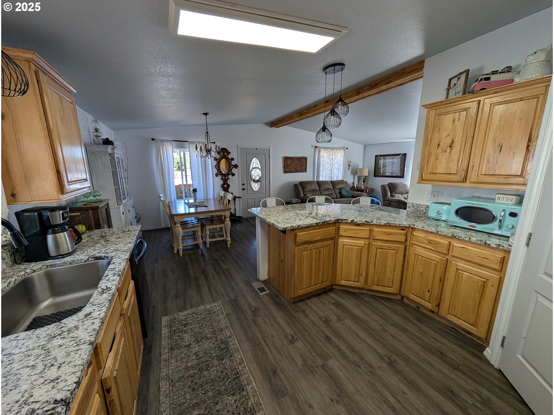502 Columbus Street Elgin, OR 97827 - Photo 8 of 27 Kitchen