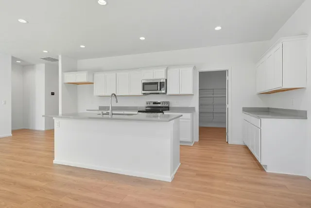 $482,900 | 1216 High Desert Drive, Deer Park, WA 99006