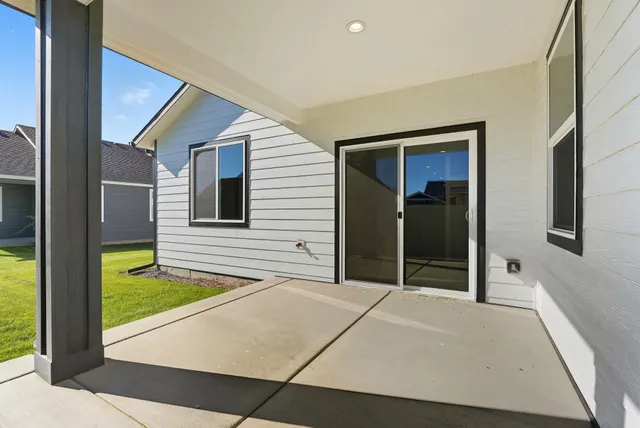 $482,900 | 1216 High Desert Drive, Deer Park, WA 99006