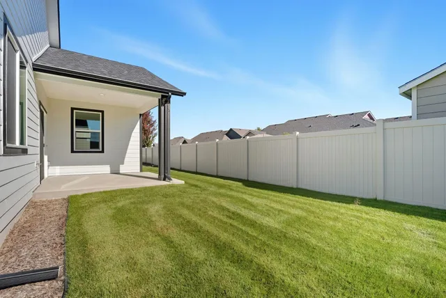 $482,900 | 1216 High Desert Drive, Deer Park, WA 99006