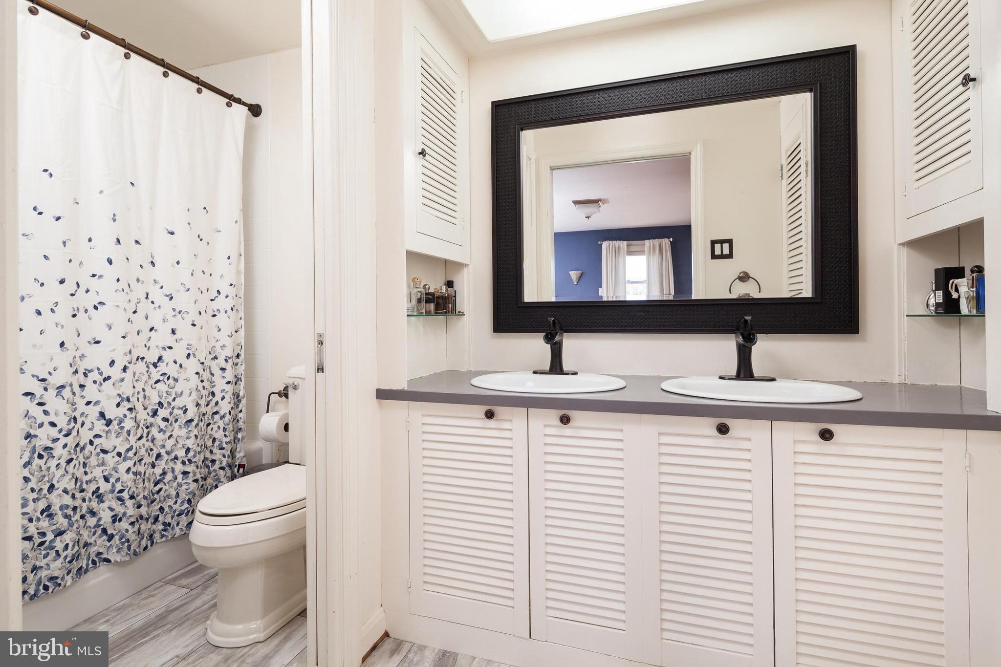 1521 Ryan Road Fallston, MD 21047 - Photo 14 of 25 MASTER SUITE WITH PRIVATE BATH