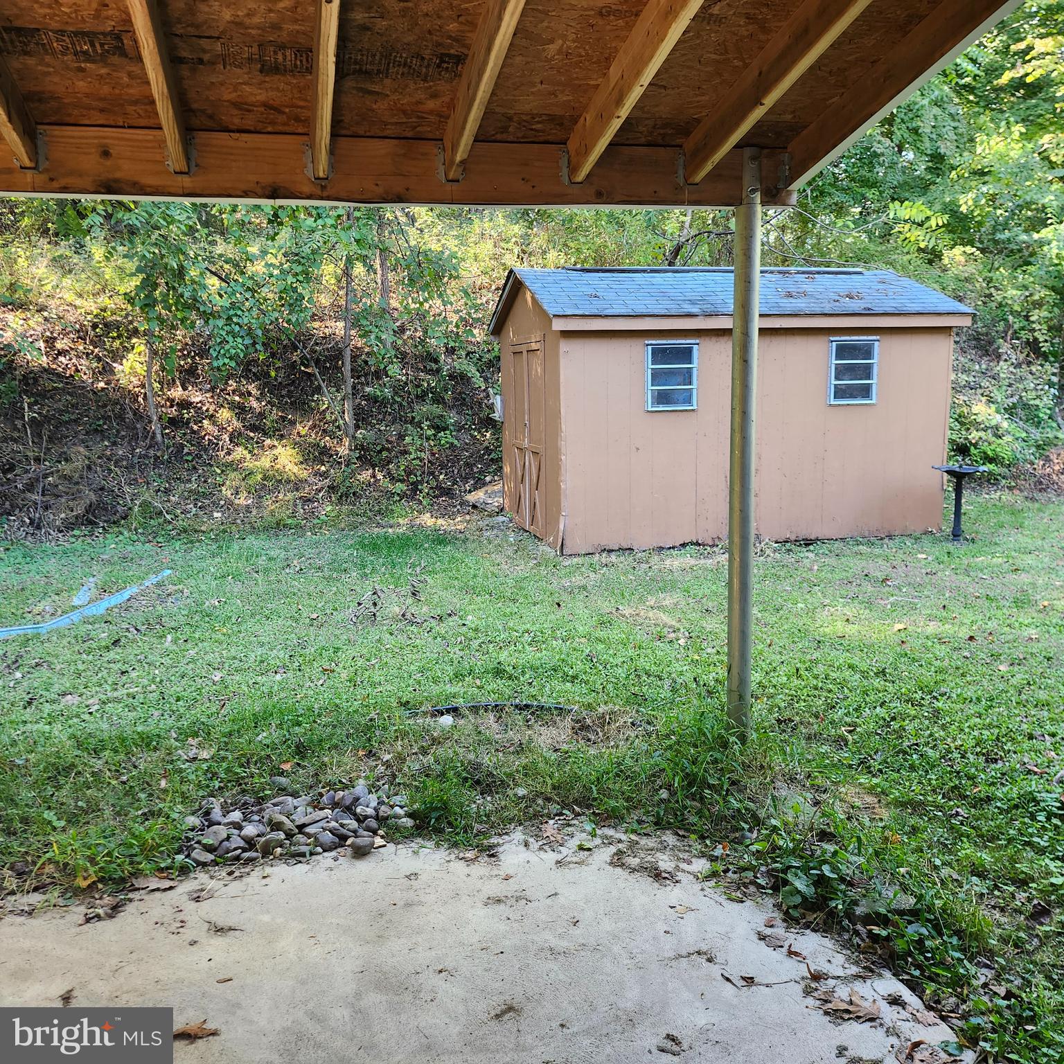 327 A Parkview Road Reading, PA 19606 - Photo 8 of 10 a backyard of a house with lots of green space