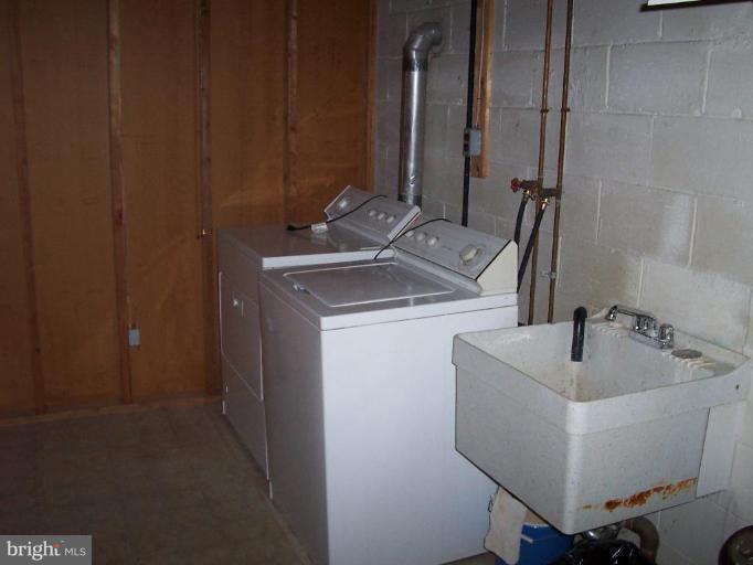 1034 Bosley Road Cockeysville, MD 21030 - Photo 7 of 7 Laundry Area 1