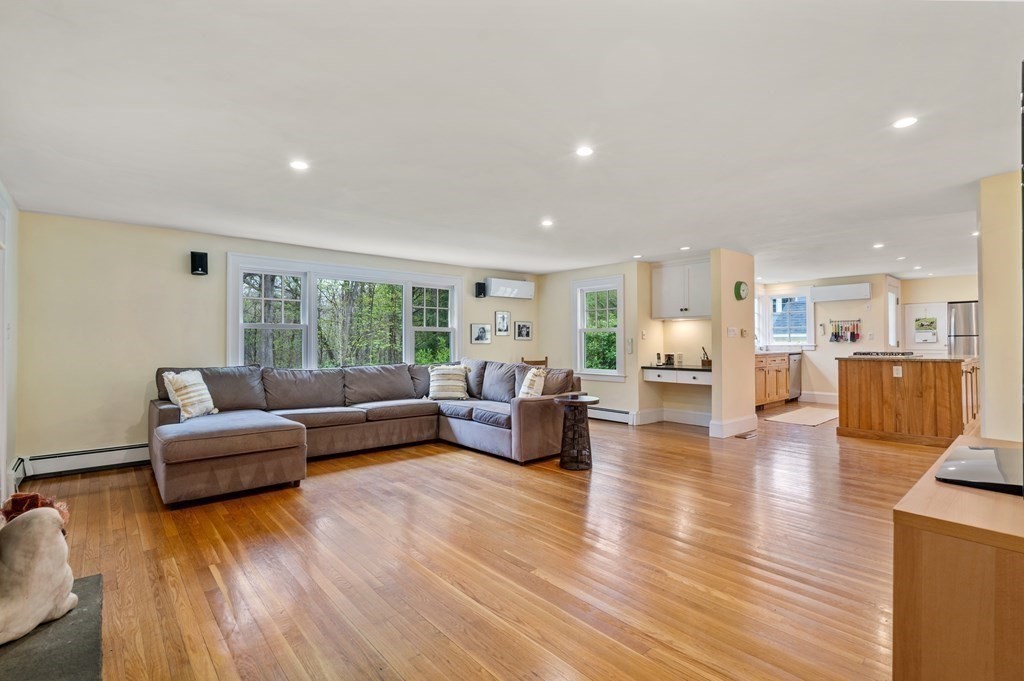 17 White Road Wayland, MA 01778 - Photo 13 of 39