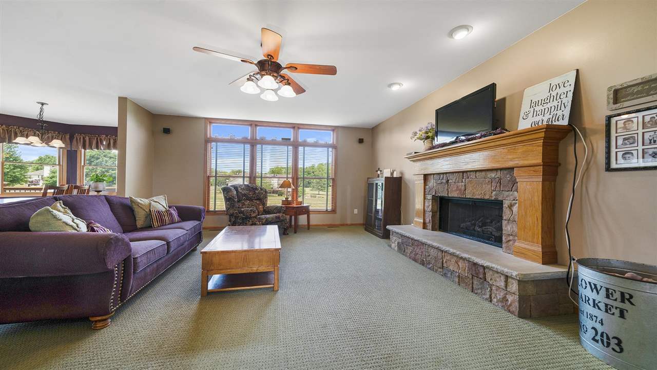 3476 Prairie Road Belvidere, IL 61008 - Photo 7 of 38 Gallery Image 7