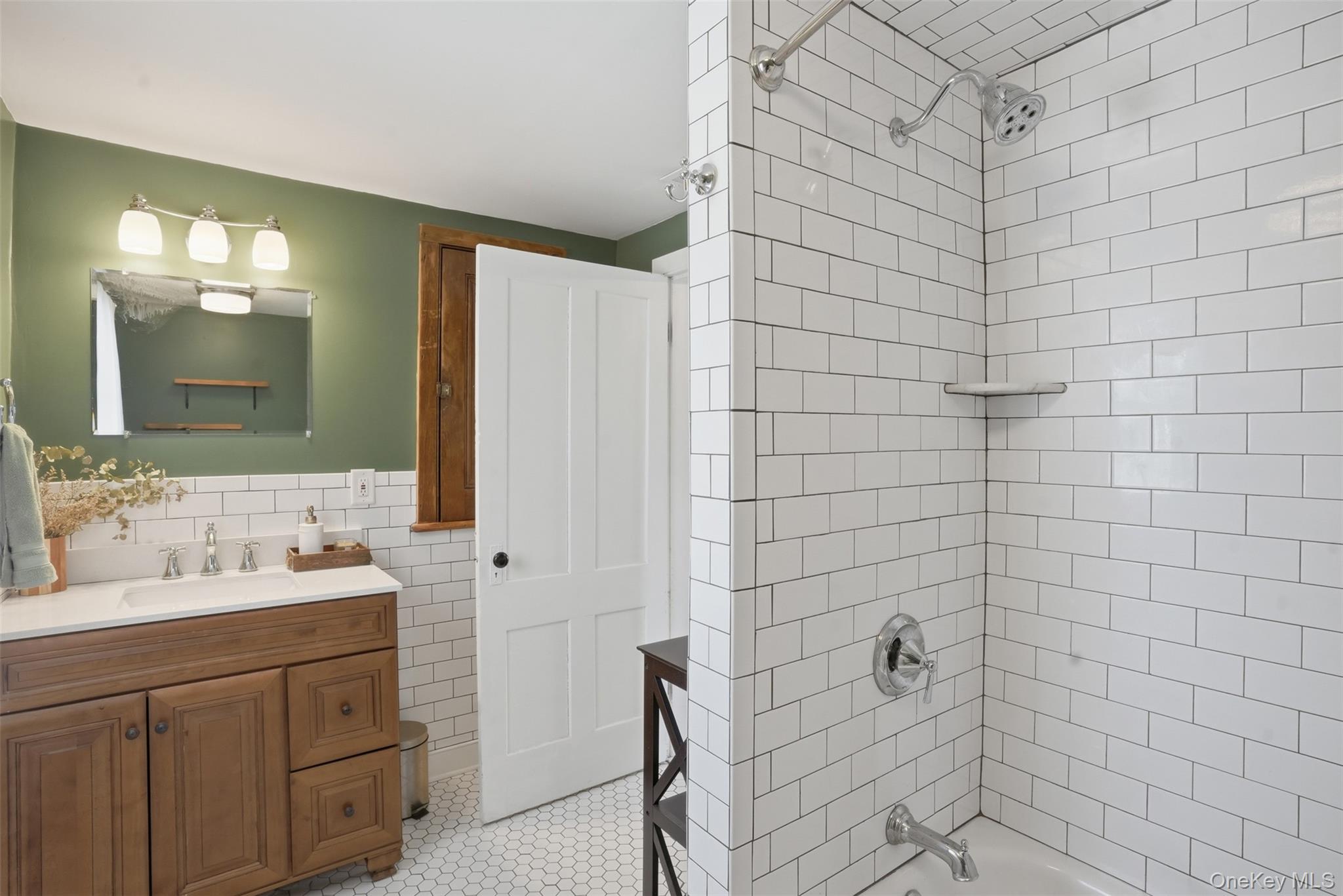 745 Springtown Road Tillson, NY 12486 - Photo 19 of 29