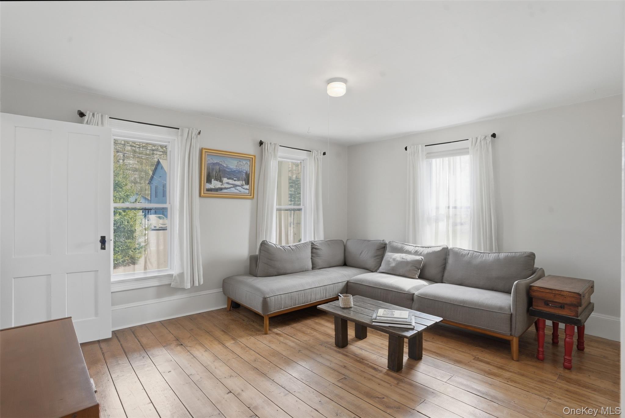 745 Springtown Road Tillson, NY 12486 - Photo 4 of 29