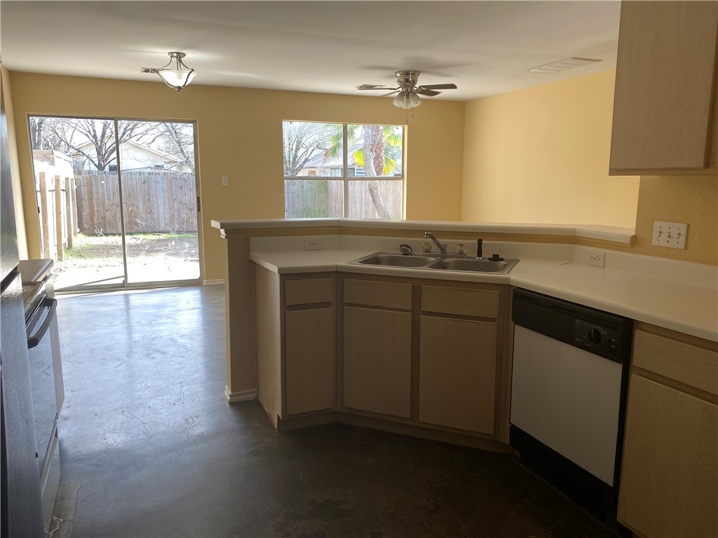 9609 Nightjar Drive, Unit B Austin, TX 78748 - Photo 5 of 12