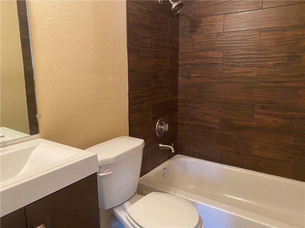 9609 Nightjar Drive, Unit B Austin, TX 78748 - Photo 9 of 12