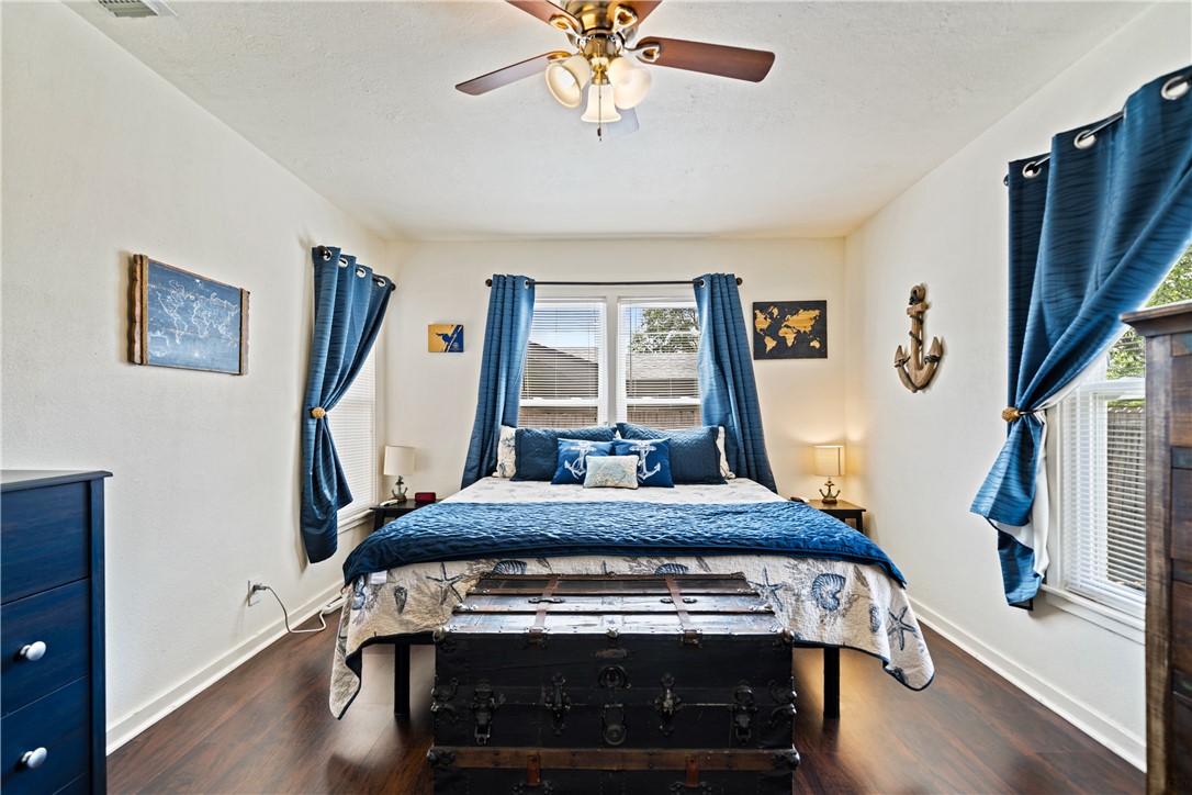 3651 Lawnview Street Corpus Christi, TX 78411 - Photo 26 of 38 a bedroom with furniture and a window